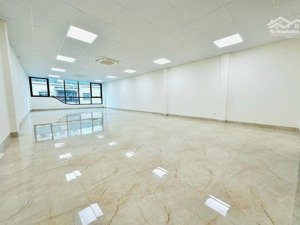 toà nhà 9 tầng mặt phố ô chợ dừa view hồ ngọc khánh