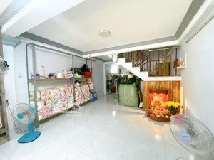 bán nhà mặt tiền kinh doanh sát chợ tân bình, lạc long quân 4x13m, 3t đường nhựa 8m, chỉ 11 tỷ 8