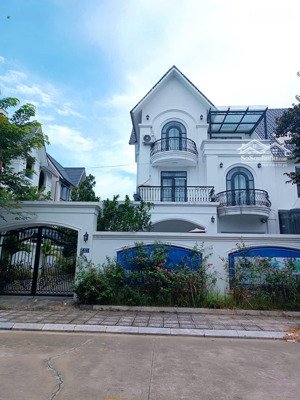 cho thuê nhà tại khu đô thị đô nghĩa phường yên nghĩa quận hà đông hà nội, 200m2 x 4t giá 35tr