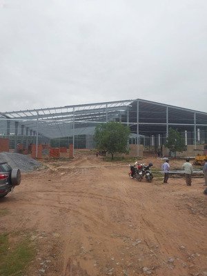 xưởng phú giáo mới xây dựng: 14000m2 vp 500m2. pccc tự động nghiệm thu sx nhiều ngành nghề