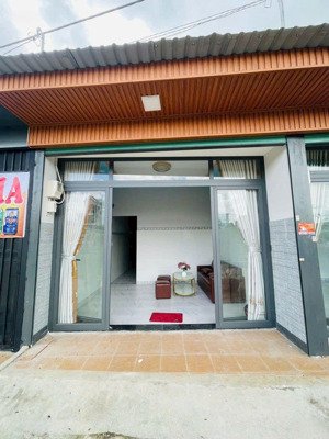 cần bán nhà sổ chung bán vì bằng, tx 25 quận 12.