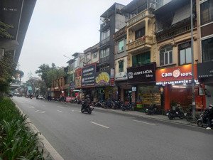 bán nhà hào nam_đống đa, gần phố, gần oto, dân xây chắc chắn, dt 30m2 x 5 tầng x giá 8,2 tỷ.