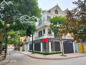 chính chủ cho thuê biệt thự kđt mễ trì hạ, nam từ liêm, hà nội ,mt10m,4 tầng lô góc giá 50tr/th