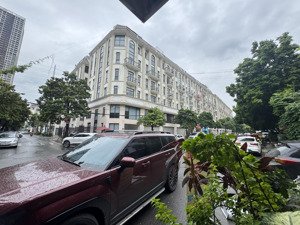 chính chủ cần bán nhà 53m2 tại vạn phúc. đối diện him lam, khu vip nhất hà đông