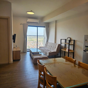 cần bán căn 2 ngủ toà c westbay giá 3.290 tỷ bao phí lh 