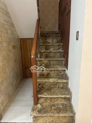 bán nhà phố 4 lầu 5pn 6wc, thang máy full nội thất, bưng ông thoàn, phú hữu q9 giá 15,2tỷ