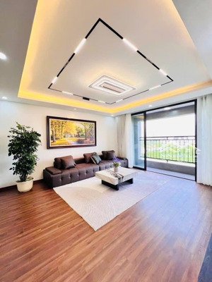 căn hộ 3pn mặt đường trần phú - hà đông cạnh ga tàu điện trên cao không lo ngập lụt