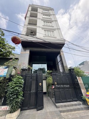 bán nhà cự khối, long biên, ô tô tránh, kinh doanh, 135m2, 8 tầng, giá chào 29 tỷ có tl.