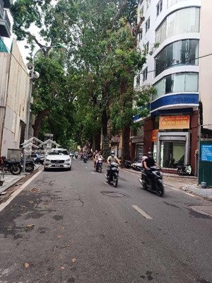 bán nhà mặt phố lý nam đế, hoàn kiếm 130m2, 4 tầng, giá 60 tỷ. duy nhất phố cổ