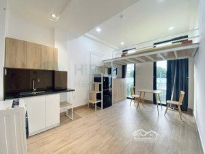 căn hộ dịch vụ 2 ban công full nội thất ngay ngã tư thủ đức, ga metro thủ đức