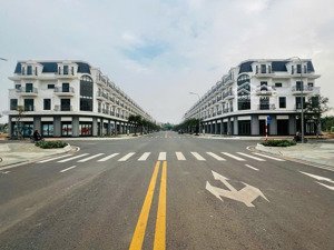 đất nền khu đô thị stc long thành, mặt tiền đt769, kinh doanh buôn bán sầm uất, dt:95m2, giá 2tỷ5