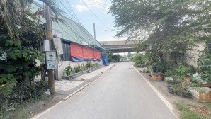 chính chủ cần bán nhà xưởng mặt tiền đường trường lưu tp thủ đức (quận 9 cũ)