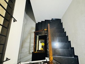 cho thuê nhà nguyên căn đường lê hồng phong fullnt ở ngay