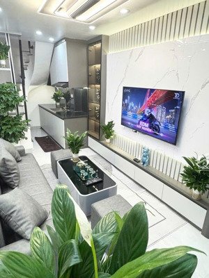 bán nhà trung tâm đống đa 20m2 5 tầng