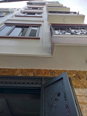 bán nhà cuối đường bà triệu hà trì đa sỹ hà đông lô góc 32.4m2 5t giá đúng 6 tỷ