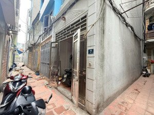 mua đất tặng nhà! chỉ 180tr/m! bán gấp nhà lô góc 42m x 4 tầng dân xây chắc chắn tại phú đô