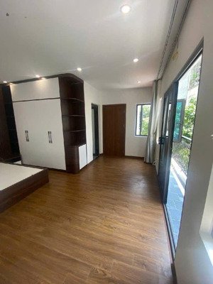 bán nr 3pn full nội thất 6 tầng giá cực chất 8,6 tỷ tại cổ linh, thạch bàn, long biên, hn