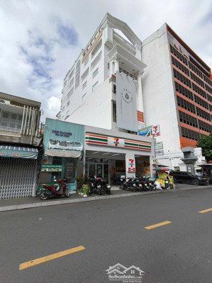 khuôn đất - ngang 11m x 30m - gần chợ bến thành, p cô giang, q.1 - giá: 175 tỷ