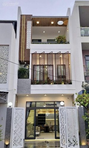 hot nhà đẹp giá rẻ ngay tô hiệu, tân phú. 80m2(5x16m). 1trệt 2 lầu có sân thượng