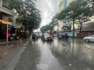 bán nhà mặt phố hoàng như tiếp 86m2, lô góc 2 mặt tiền 17m, giá 57 tỷ 500 triệu