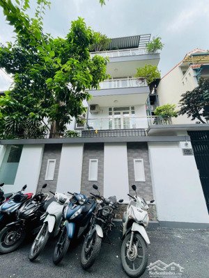 nhà mặt tiền đường hai bà trưng phường đa kao quận 1