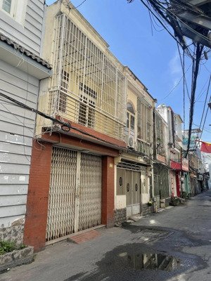 mặt tiền hẻm xe hơi trần bá giao nhà đẹp 1 trệt 1 lầu, ở ngay giá chỉ 4,96 tỷ tl!