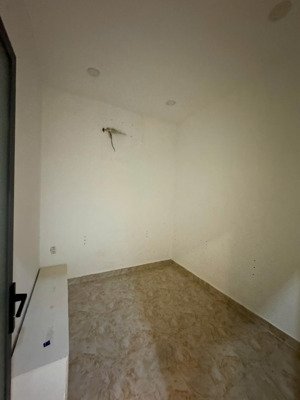 chính chủ, nhà q1 giá bình tân, 53m2, shr, hẻm oto, 8tỷ5 tl