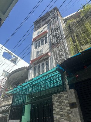 bán chdv 60m2- 4 tầng- 6 phòng cho thuê- thu nhập 22tr/th. hẻm 5m- tân kỳ tân quý- giáp tân bình.