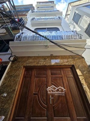 bán nhà xuân đỉnh - mặt ngõ ba gác - lô góc hai thoáng - nhà xây mới keng - sáu tầng thang máy.