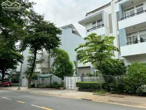 Biệt thự trục chính khu dân cư Gia Hoà 26tr/tháng