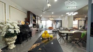 bán căn hộ chung cư 120m2 tại goldsilk complex chỉ 7.x tỷ thiết kế 3pn2wc, full nội thất, sẵn sổ