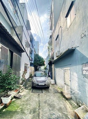 nhà 4,1x14m, giá 6,x tỷ, đường tân kỳ tân quý, tân phú, hẻm xe hơi
