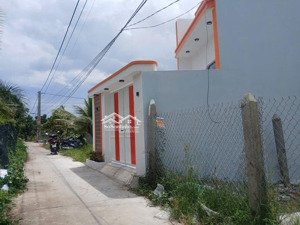 cần bán nhà hẻm 8m đường phong phú