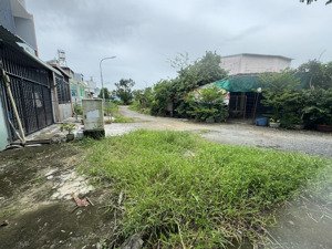 bán đất chính chủ tại khu đô thị sinh thái chánh mỹ, nền góc, 2,8 tỷ, 100m2, giá cực tốt