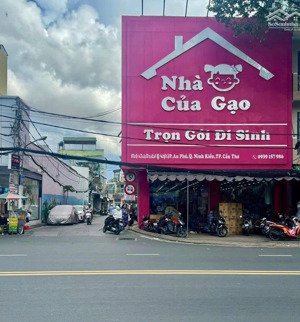 cho thuê nhà 3 tầng 510m2 sd góc 2 mặt tiền đường trần hưng đạo, trung tâm cần thơ | 130 triệu