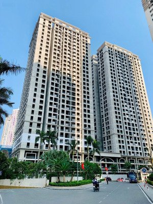 cần bán căn 2pn 72m2 chung cư the charm an hưng view tiện ích nội khu. giá 5.67 tỷ