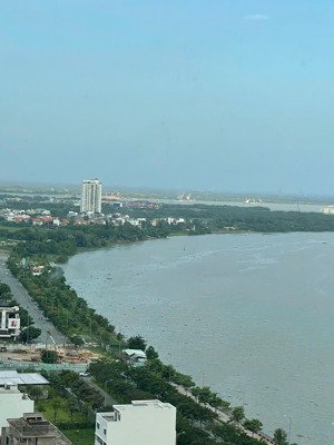 hot cho thue căn 2pn view sông sài gòn đảo kim cương 96m2. 28tr bao phí