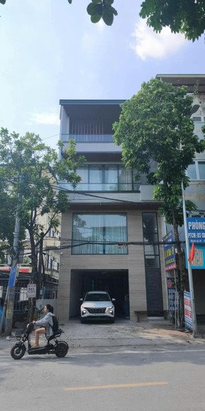 cho thuê nhà mặt phố tại thị trấn phúc thọ đường tỉnh 82