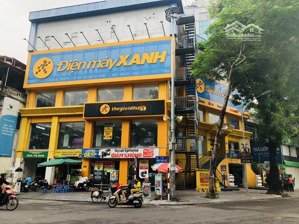 cho thuê biệt thự lô góc nguyễn thị định 200m2 x 3 tầng, mặt tiền 20m, giá 160 triệu/tháng