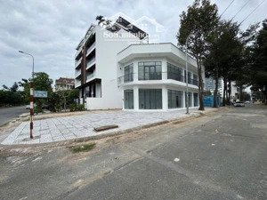 chính chủ cho thuê nhà phố mặt đường nguyễn an, thạnh mỹ lợi, quận 2 giá 60tr/tháng