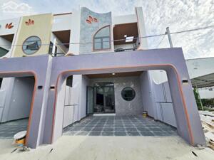 NHÀ LẦU VỪA HOÀN THIỆN CÁCH BỬU LONG 6P 500TR NHẬN NHÀ