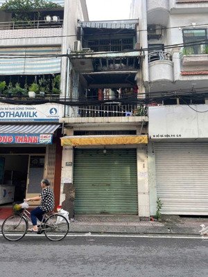 bán nhà mặt tiền q10 hồ bá kiện trệt 2 lầu khu buôn bán sầm uất giá đầu tư!-lh 