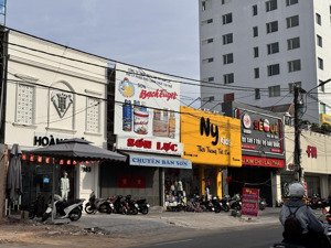 bán mặt tiền kinh doanh đường bà triệu, phường thuận hoá, tp. huế 212m2 giá tốt chỉ 31,89 tỷ