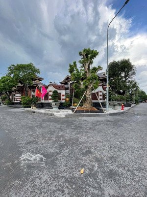 bán đất kdc phú nhuận đường lê thị riêng. dt 7m x 20m . đường 10m bàn cờ giá 7.5 tỷ