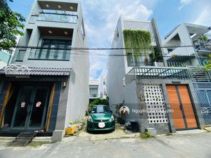 hiếm ! lô đất 2 mt trước sau 6m hồ bá phấn. dt 62.5m2. cạnh trường cấp 1 2 3. cách metro 500m. 6.4t