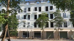 bán nhanh liền kề đô nghĩa 75m dãy đẹp, thoáng. giá đầu tư, sổ đỏ sẵn.