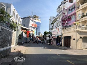 chính chủ bán nhà hẽm ô tô bình thạnh diện tích khủng 100m2, kinh doanh đắc địa, giá 14 tỷ còn bớt.