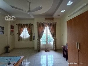 gia đình cần pass nhà mặt tiền đường tạ quang bửu - dtsd 70m2 - nội thất cao cấp - giá chỉ 15 tỷ