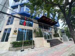 cho thuê mặt bằng góc 2 mặt tiền 300m2 ngay đồng văn cống_ thủ đức ( quận 2) phù hợp nhiều nghành