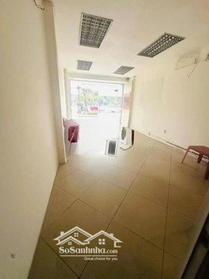 cho thuê nhà 2 tầng mặt tiền điện biên phủ, bình thạnh, gần các trường đại học, sàn suốt